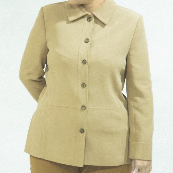 Jacket - Picture 3 of 4